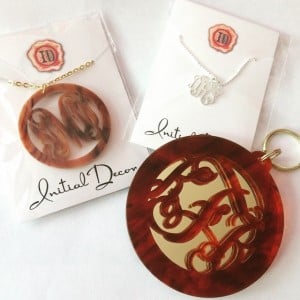 Initial decor 1