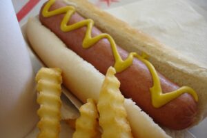 Snoopy's Hot Dogs 1 snoopy