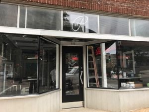 Raleigh Gains New Classic Rendezvous Spot at 322 Glenwood Avenue 3 IMG 6469
