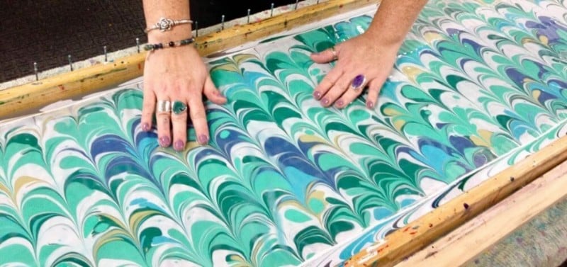 water-marbling-scarf water-marbling-scarf