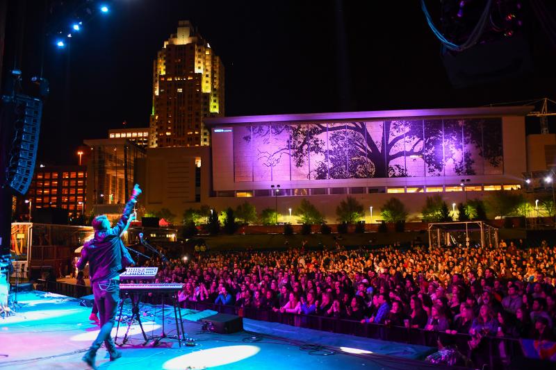 Red Hat Amphitheater Crowd